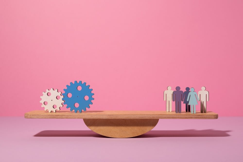 égalité balance rouages